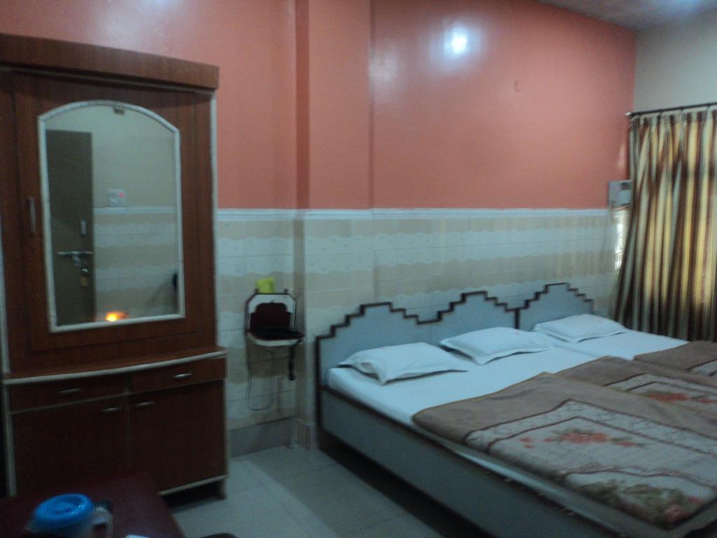 Hotel Jyoti 바라나시 객실 사진